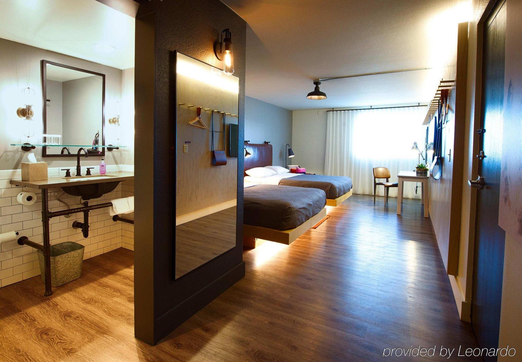 Moxy Phoenix Tempe/Asu Area Bagian luar foto