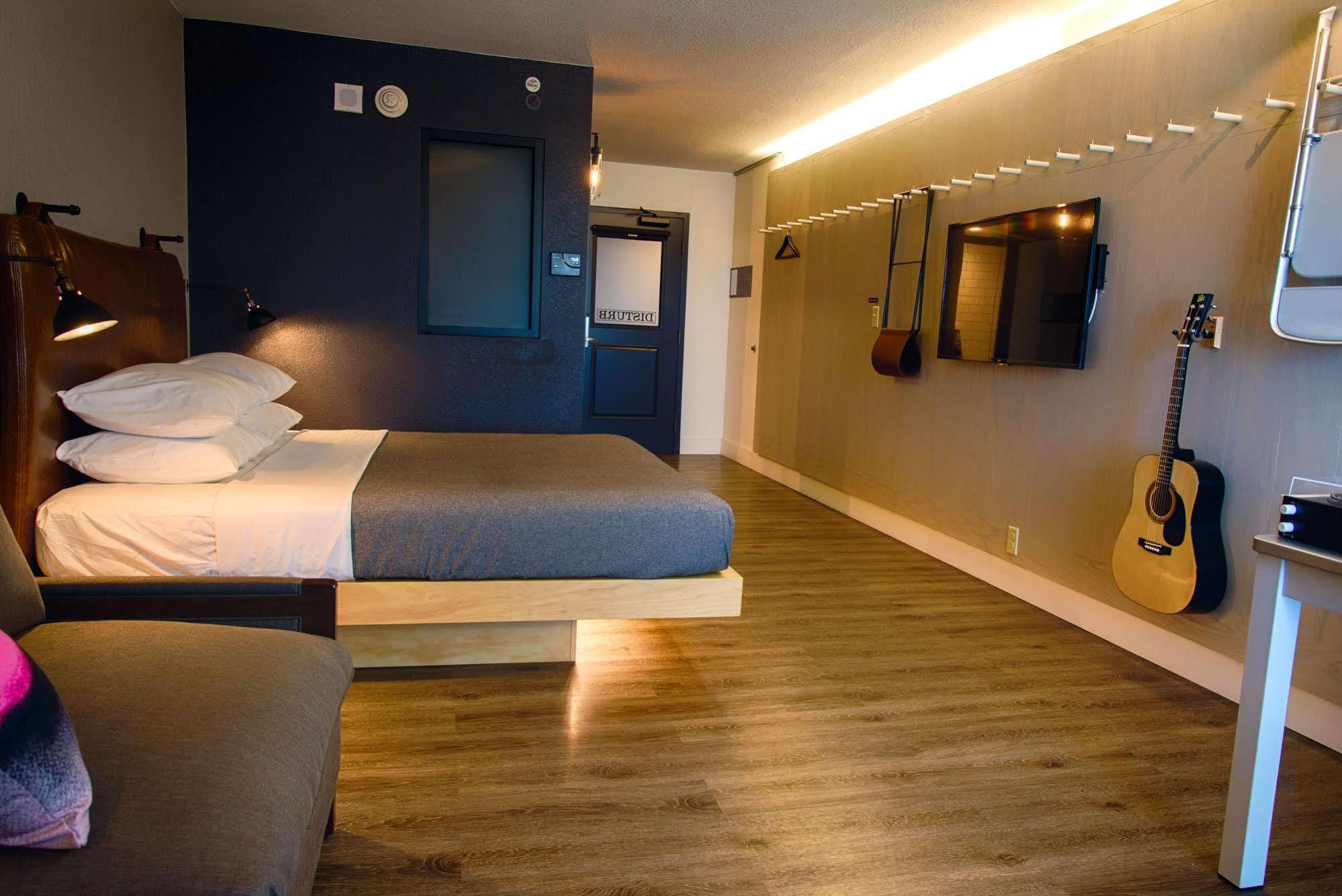 Moxy Phoenix Tempe/Asu Area Bagian luar foto