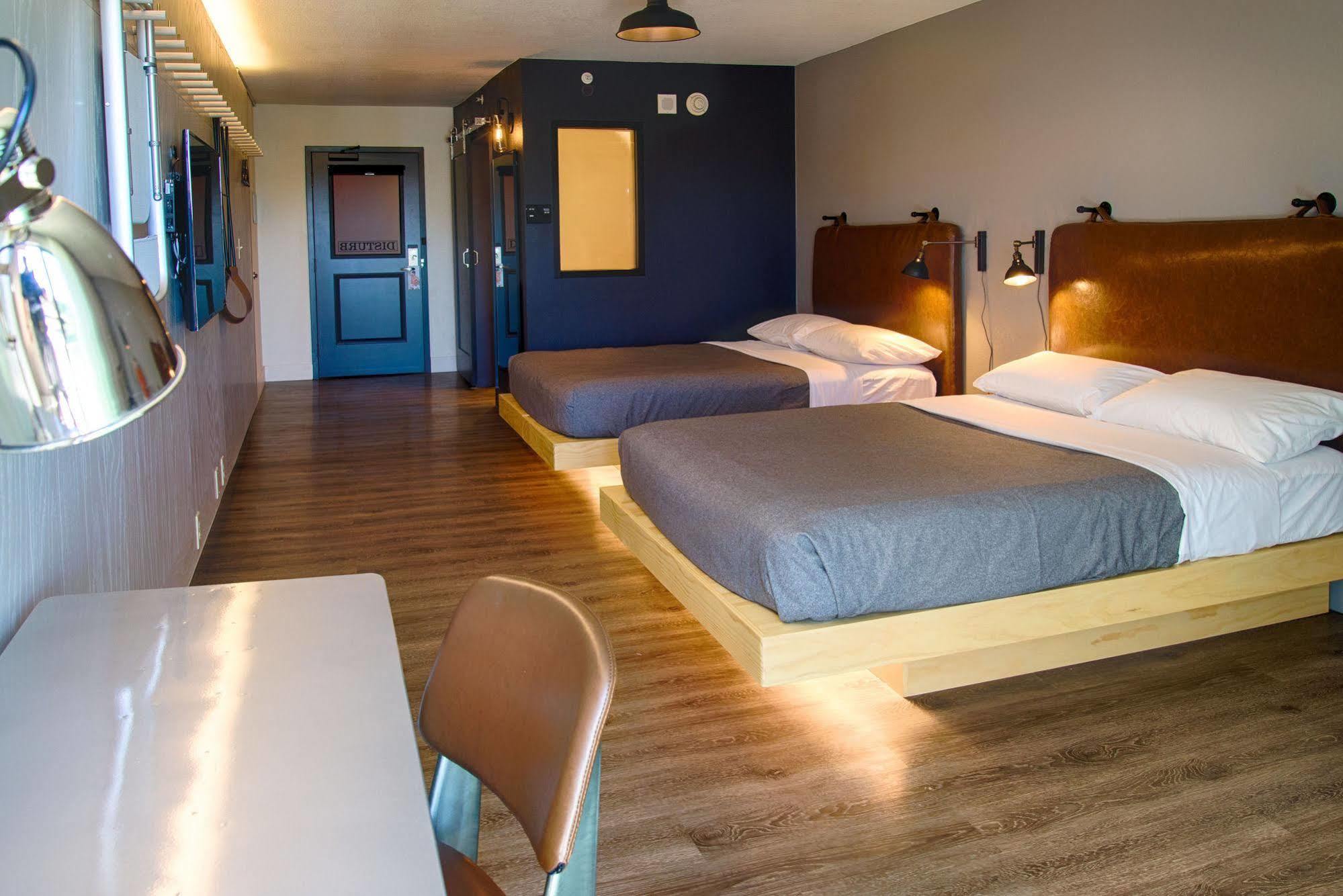 Moxy Phoenix Tempe/Asu Area Bagian luar foto